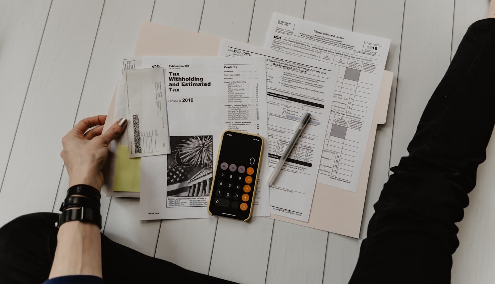 5 Signs You've Outgrown Your Bookkeeper and Need a CFO